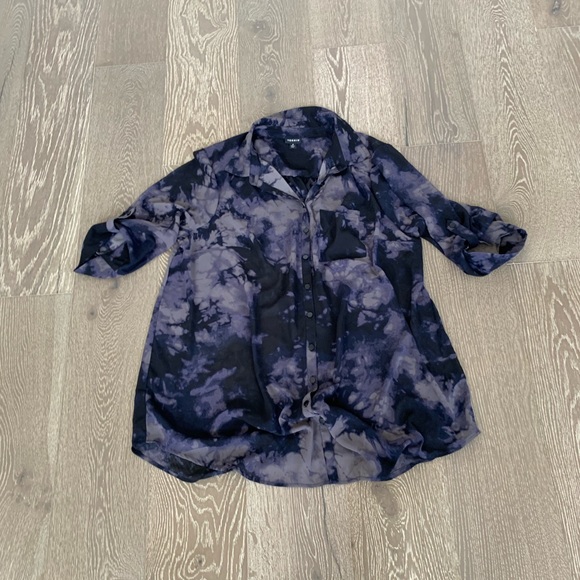 Torrid button down chiffon tunic - Picture 1 of 7